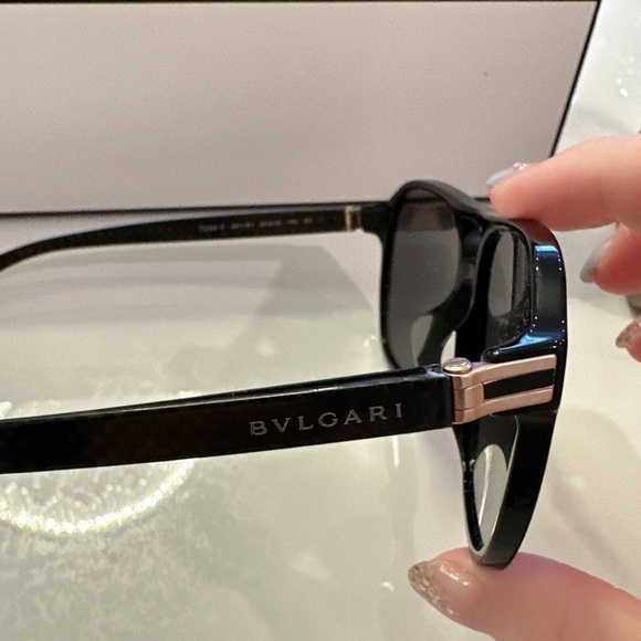 Bvlgari DIAGONO BV 7034 Black/Grey Polarized (501/81) Sunglasses - Picture 3 of 6